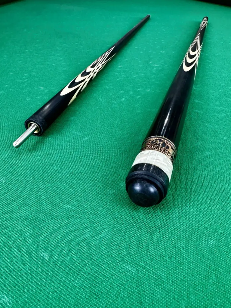 Більярдний кий Чорний лебідь Миколаєнко Чорний граб Чорний граб 1 штука (1)|Більярдний кий Чорний лебідь Миколаєнко Чорний граб Чорний граб 1 штука (2)|Більярдний кий Чорний граб Миколаєнко Чорний граб Чорний граб 1 шт. (3)|Більярдний кий Чорний лебідь Миколаєнко Чорний граб 1 шт. (4)