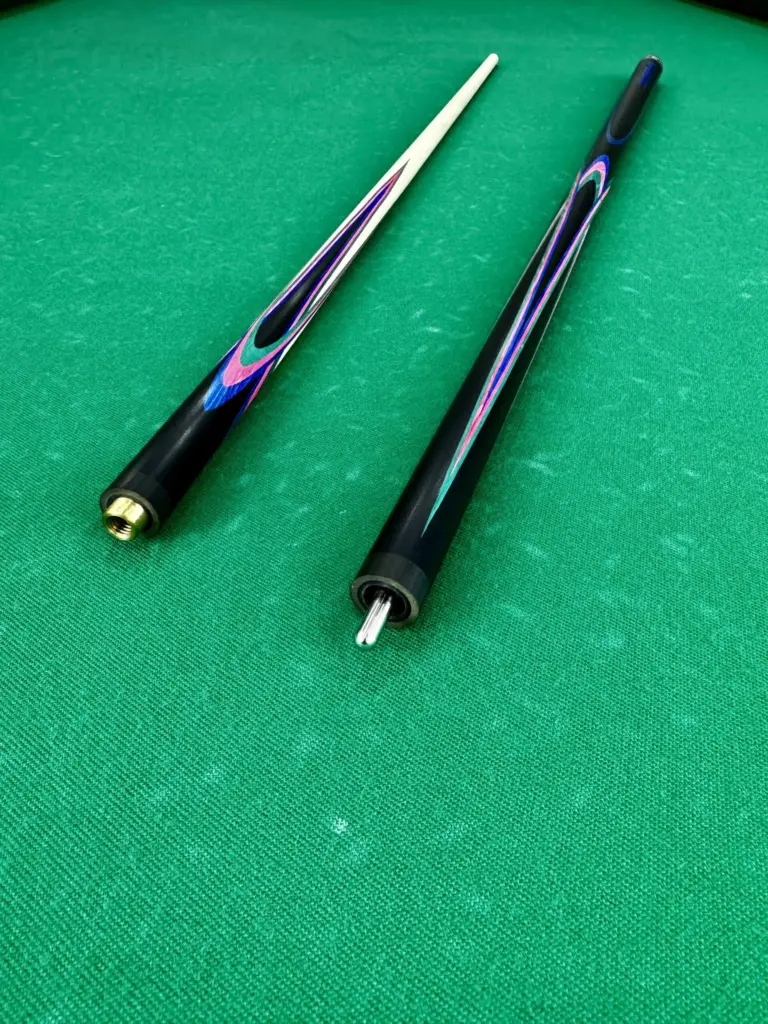 Білярдний-кий-цветок-попугай-черний-зелений-малиновий-синій-граб-4-лучевий-напряженний-ас-2-масштабований