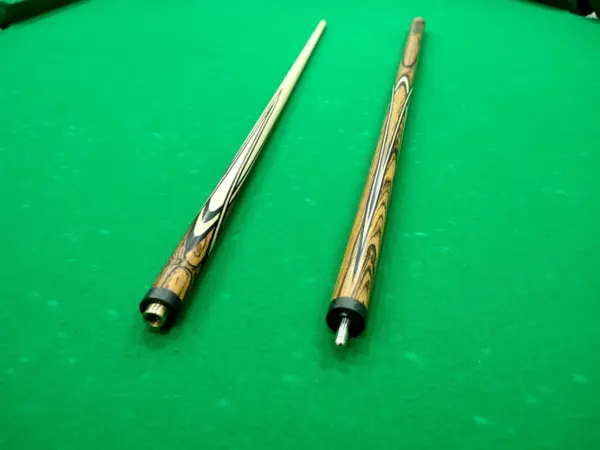 bilyardnyj-kij-czvetokpopugaj-bokote-chernyj-grab-4-luchevoj-napryazhennyj-as-1