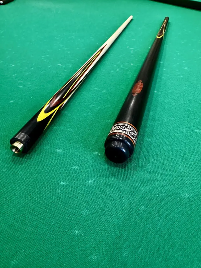 білярний-кий-чветокпопугайг-черний-жовтий-красний-граб-4-лучевичий-напряженний-ас-3-масштабований