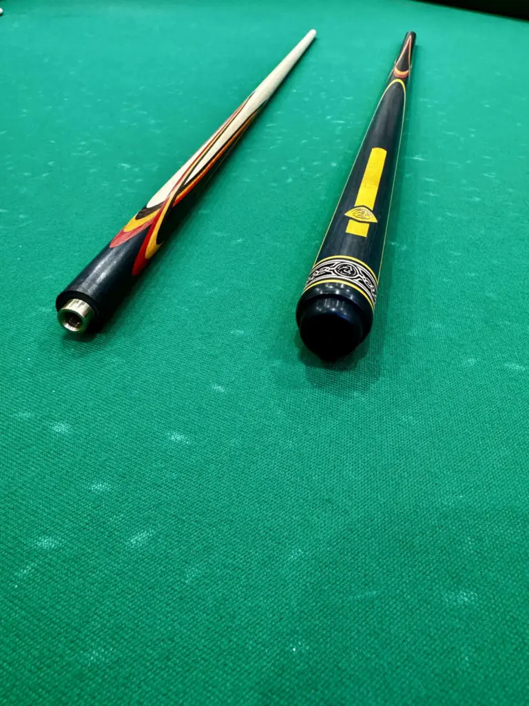 Більярдний кий Квітка (папуга) чорний + жовтий + червоний граб + венге 4 променева напруга AS (3)|Більярдний кий Квітка (папуга) чорний + жовтий + червоний граб + венге 4-променевий натяг AS (1)|Більярдний кий Квітка (папуга) чорний + жовтий + червоний граб + венге 4 радіальна напруга AS (2)|Більярдний кий Квітка (папуга) чорний + жовтий + червоний граб + венге 4 променевий акцент AS (4)