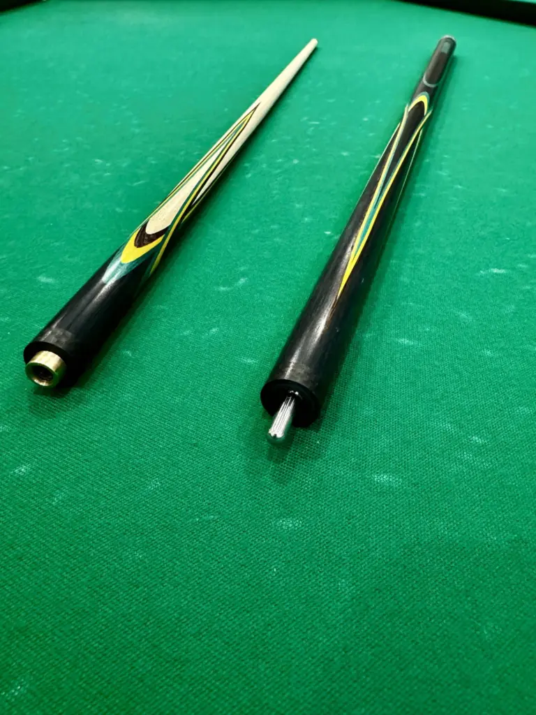 Більярдний кий Квітка (папуга) чорний + жовтий + зелений граб + венге 4 променева напруга AS (3)|Більярдний кий Квітка (папуга) чорний + жовтий + зелений граб + венге 4 променева напруга AS (1)|Більярдний кий Квітка (папуга) чорний + жовтий + зелений граб + венге 4 радіальна напруга AS (2)|Більярдний кий Квітка (папуга) чорний + жовтий + зелений граб + венге 4 променев AS (4)