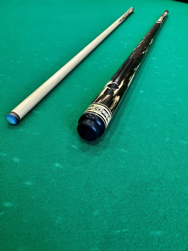 Білярдний-кий-чветокпопугайг-лунний-ебен-4-лучевий-напряженний-ас-3-масштабний