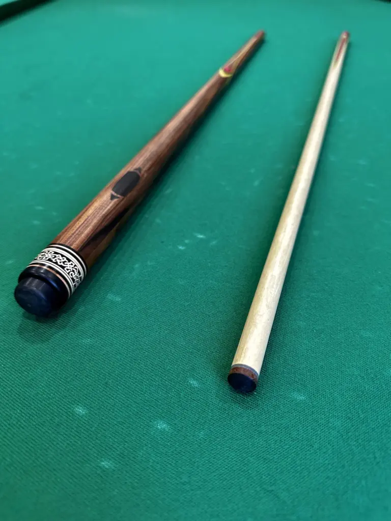 bilyardnyj-kij-czvetokpopugaj-palisandr-4-luchevoj-napryazhennyj-as-2-scaled-2
