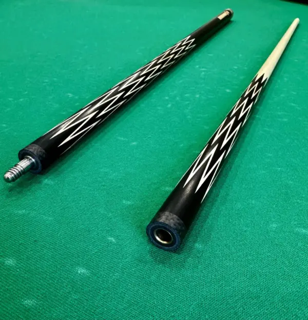 Бильярдный кий Корона восьми перьевая Черный граб (3)|Бильярдный кий Корона восьми перьевая Черный граб (1)|Бильярдный кий Корона восьми перьевая Черный граб (2)|Бильярдный кий Корона восьми перьевая Черный граб (4)