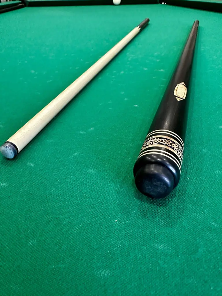 bilyardnyj-kij-korona-vosmi-perevaya-ebenmasranduba-nasechka-1sht.-4-scaled