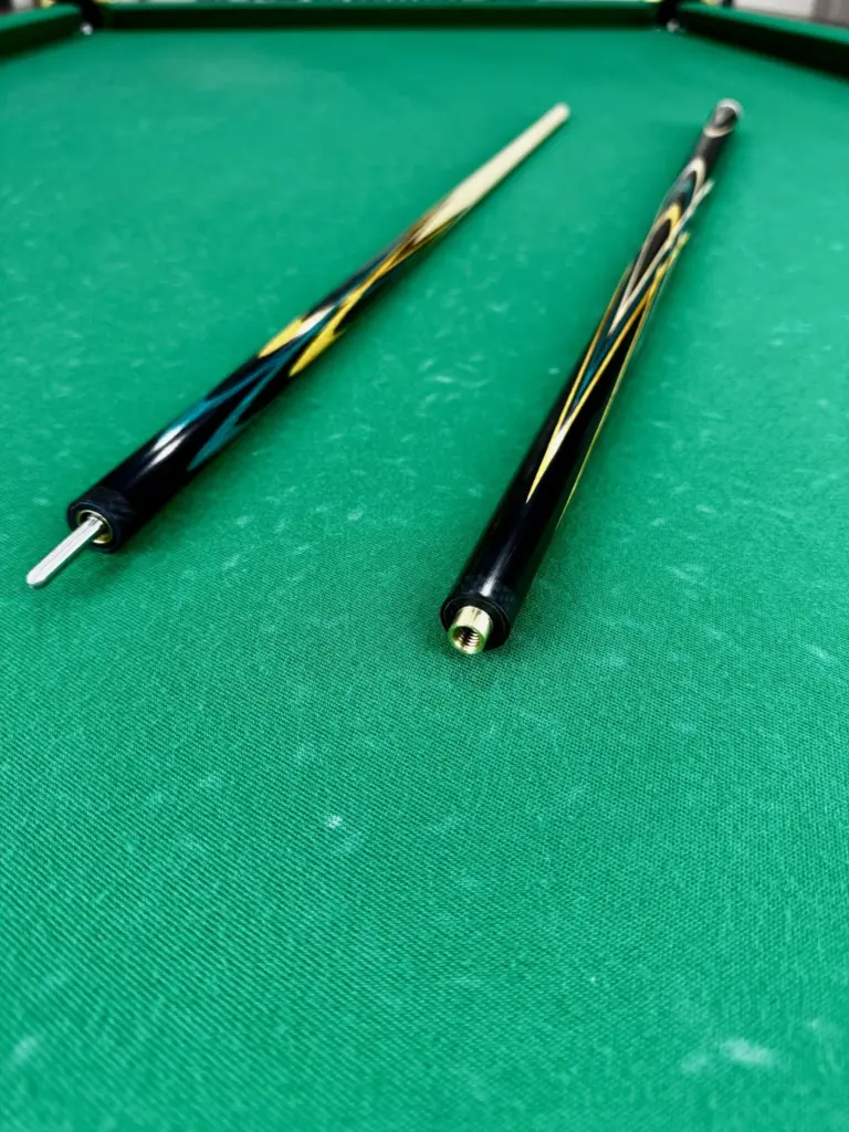 Білярдний-кий-Ніколаенко-тюлпан-черний-граб-амарілло-зелений-граб-ізумруд-длінний-запіл-1шт-3-масштабований