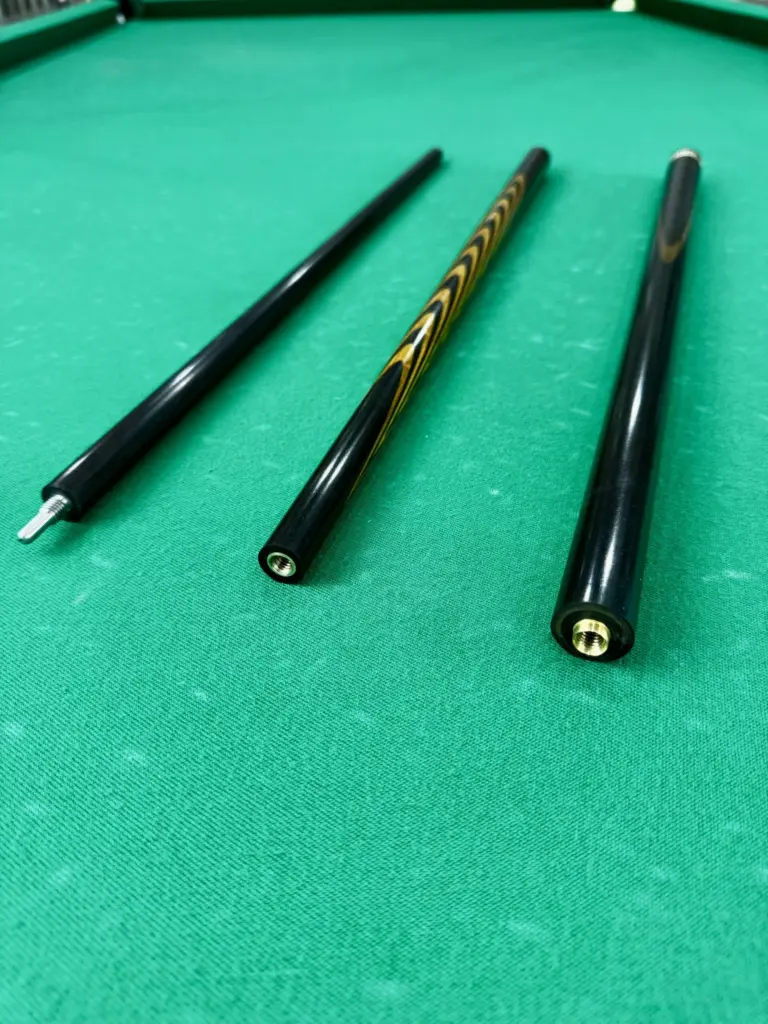 Бильярдный кий трехсоставной 9 запилов Черный граб Лапачо черный шафт (2)|Бильярдный кий трехсоставной 9 запилов Черный граб Лапачо черный шафт (1)|Бильярдный кий трехсоставной 9 запилов Черный граб Лапачо черный шафт (3)