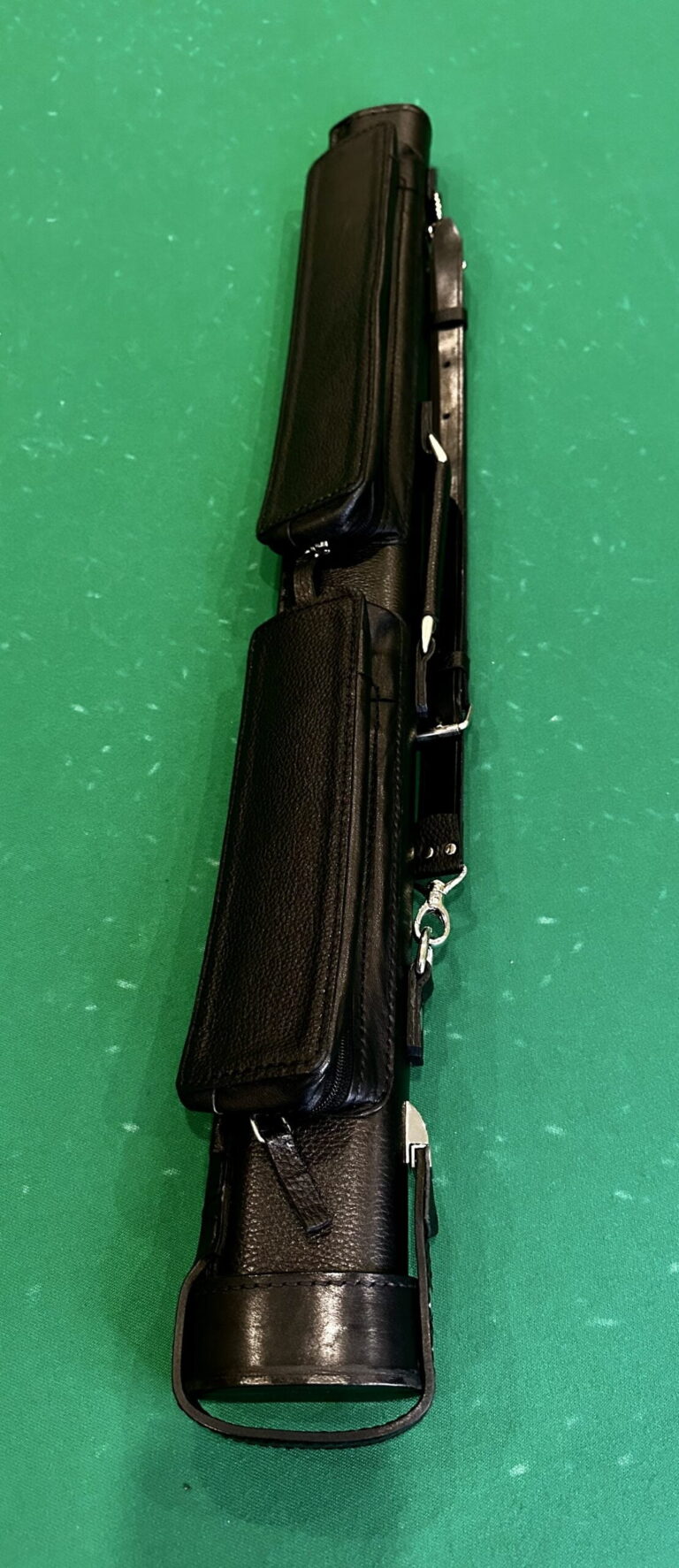 chehol-dlya-kiya-sport-m-chernyj-kozhanyj-3-scaled-2