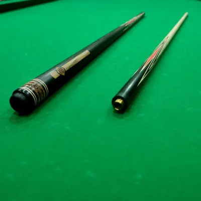 Більярдний кий, корона, стріла з чотирма пір’ями, чорний граб, вставка падука изображение