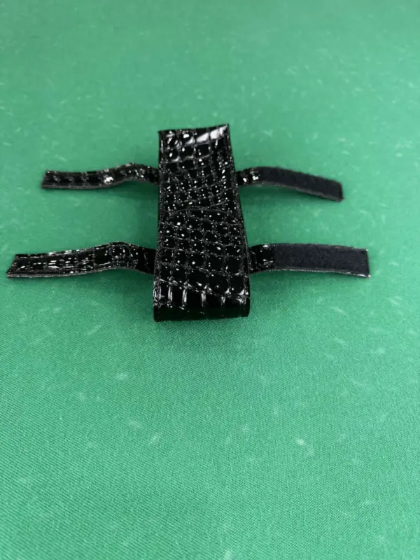 Кишеня з трубкою, маленька шкіряна з крокодила, 1 шк. (5)|Кишеня з трубкою, маленька шкіряна з крокодила, 1 шш. (1)|Кишеня з трубками, маленька шкіряна з крокодила 1 шт. (3)|Кишеня для трубки, маленька шкіряна крокодила 1 шк. (4)