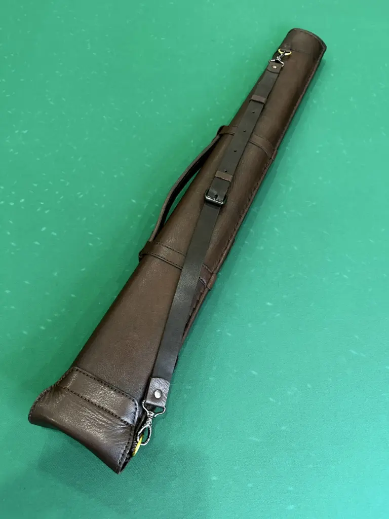 kolchan-dlya-bilyardnogo-kiya-klassik-korichnevyj-kozhanyj-1sht-3-scaled