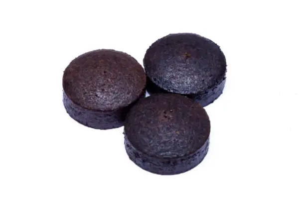 naklejki-triangle-13mm-pressovannyj-h-gennadij-brend-3-scaled-2