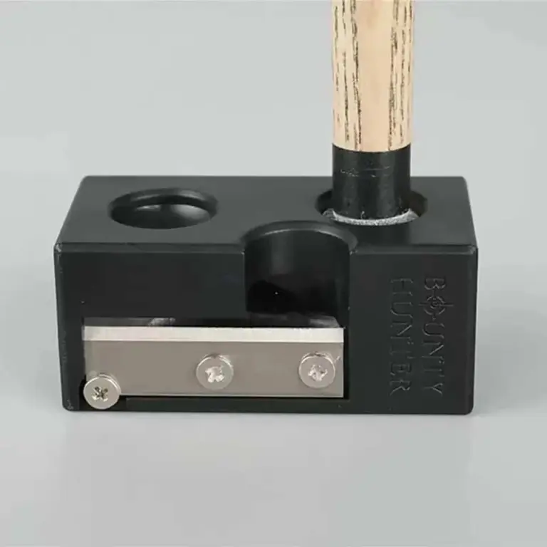 Станок-Для-Заміни-Наклейкі-Мисливець-Голова-8-В-1-Пластиковий-1