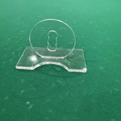 Тренажер для відбиття — це сучасне відбиття 15 мм отворів. 1 частко. изображение