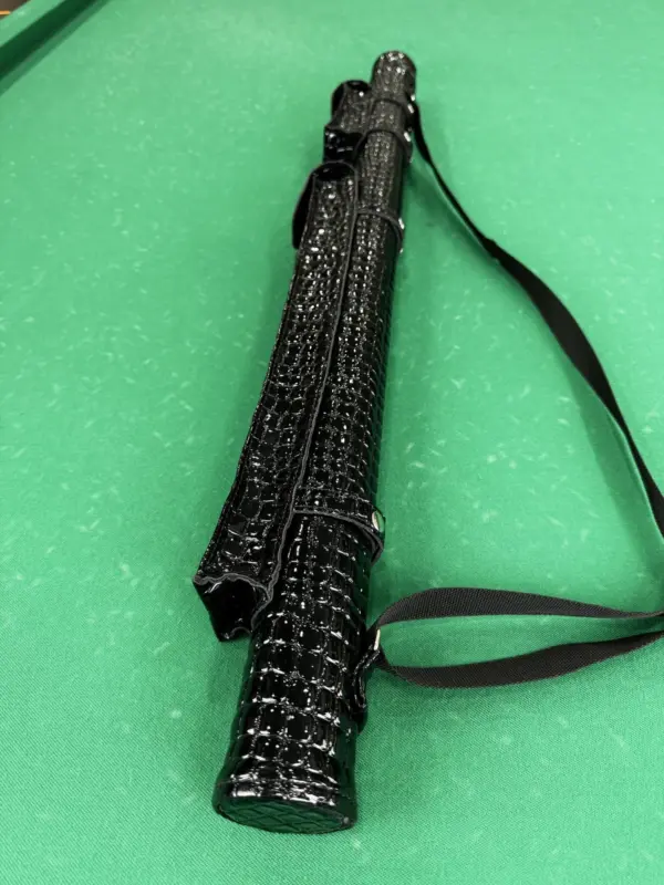 tubus-dlya-bilyardnogo-kiya-super-diamond-dva-karmana-na-pristezhkah-krokodil-glyanecz-1sht-3-scaled