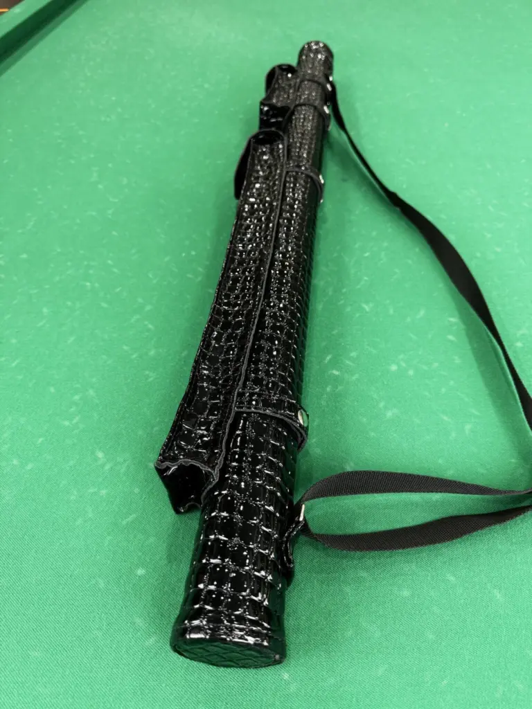 tubus-dlya-bilyardnogo-kiya-super-diamond-dva-karmana-na-pristezhkah-krokodil-glyanecz-1sht-3-scaled