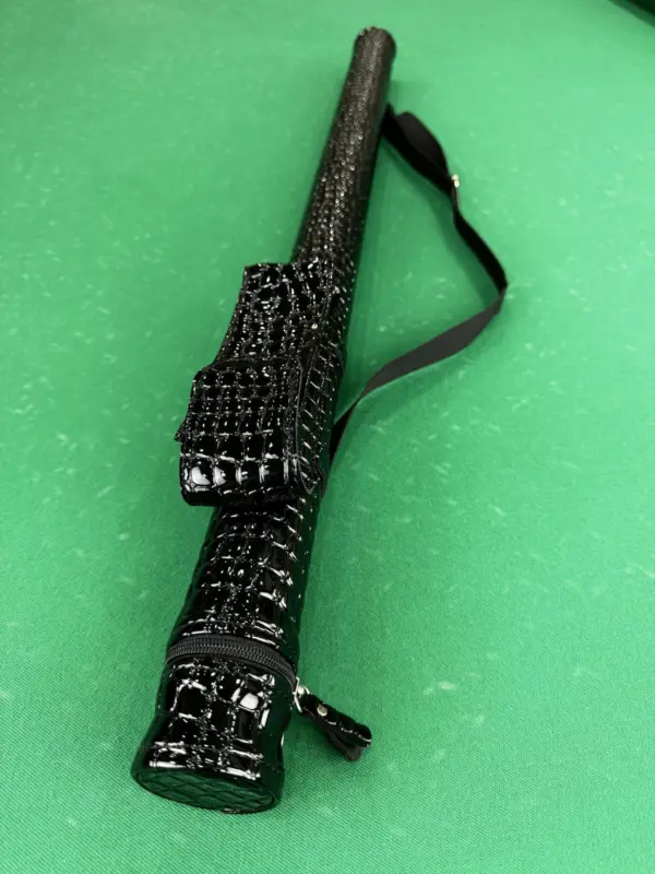tubus-dlya-bilyardnogo-kiya-super-diamond-karman-na-pristezhkah-krokodil-glyanecz-1sht.-5-scaled