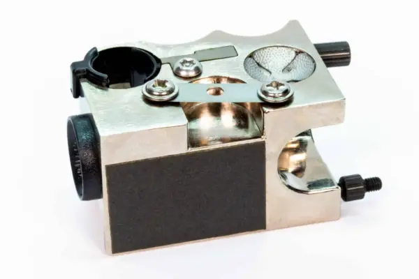 universalnyj-mnogofunkczionalnyj-stanok-dlya-zameny-naklejki-5-1-scaled-2