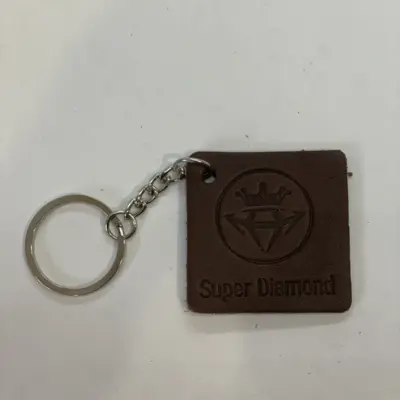 Super Diamond Leather Brown квадратний брелок изображение